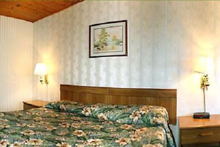 Economy Inn ユカイア エクステリア 写真