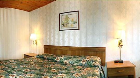 Economy Inn ユカイア エクステリア 写真
